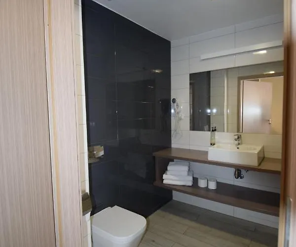 Czarna Gora Is17 Sienna (Klodzko)