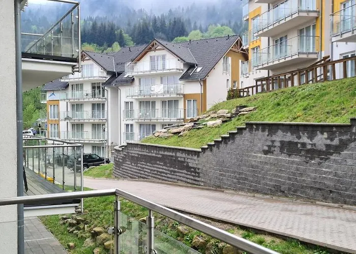 Apartment Czarna Gora Is17