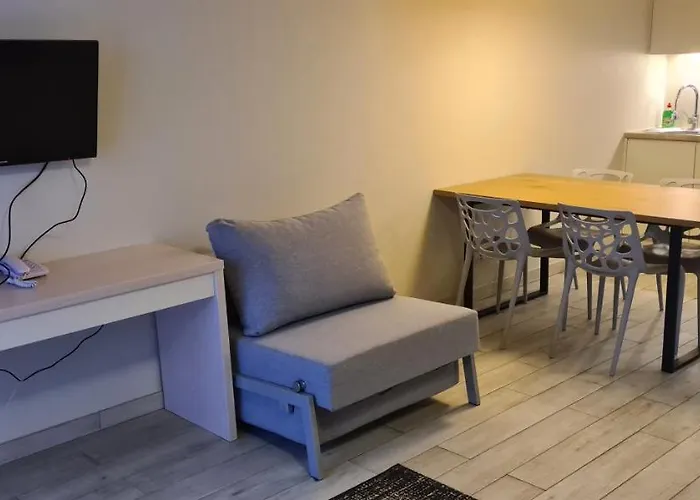 Czarna Gora Is17 Apartment *